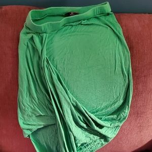 Cute green skirt